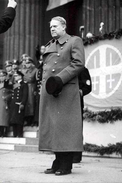 Vidkun Quisling et liv - en rettssak poster