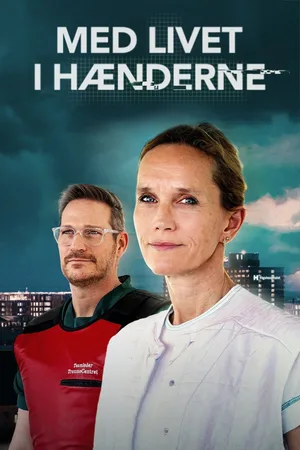 Med livet i hænderne poster