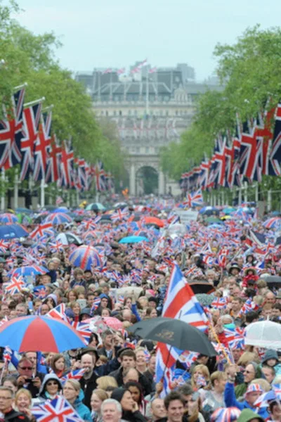Elizabeth II: A Diamond Jubilee Celebration poster